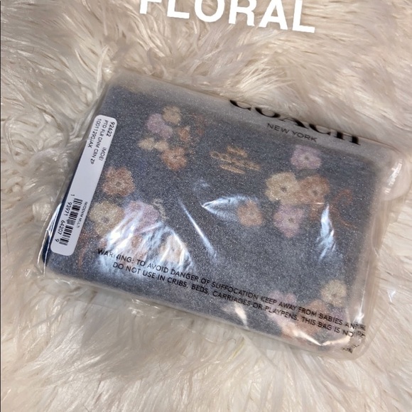Denim Floral Coach wristlet - Picture 1 of 2